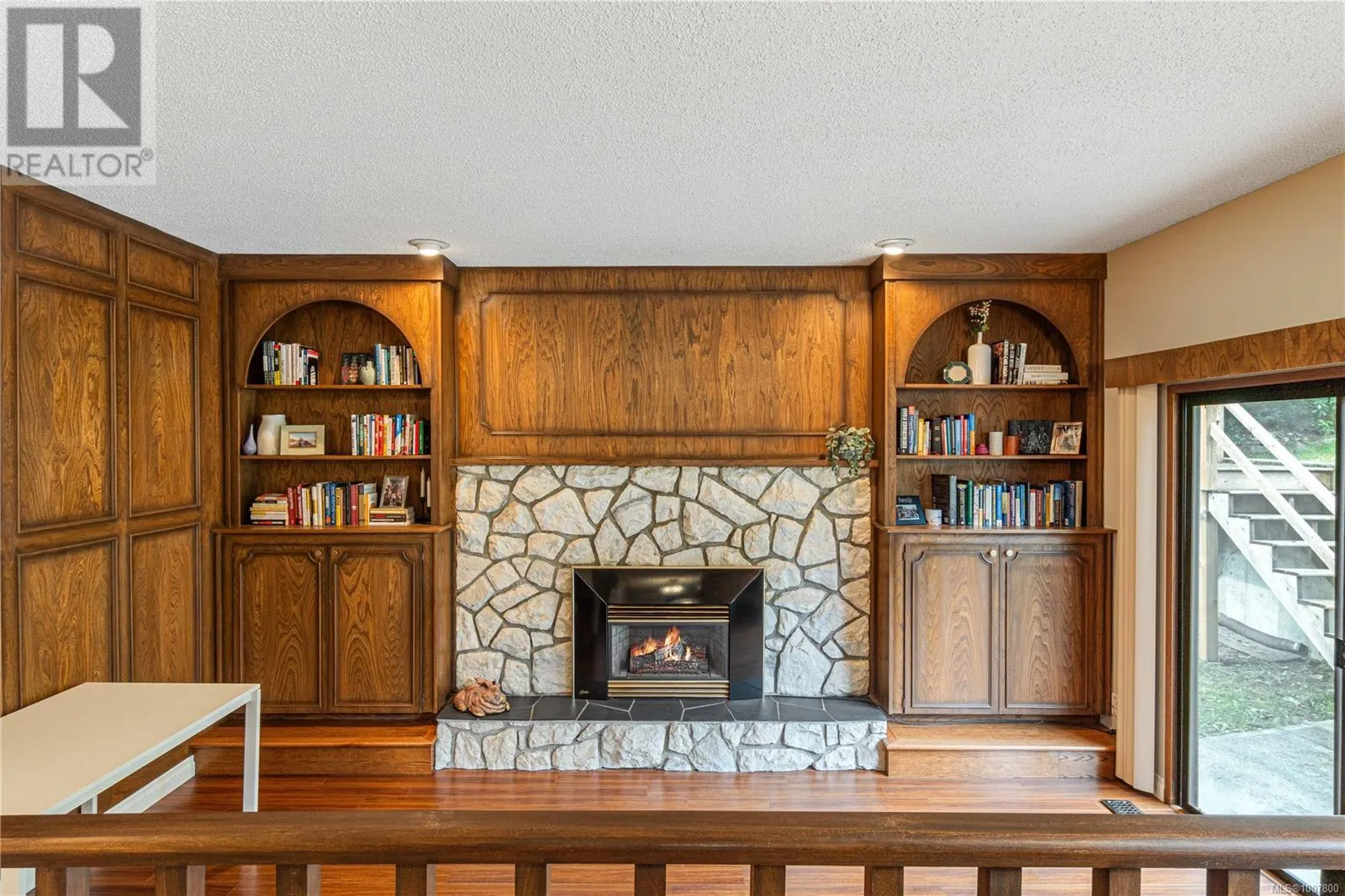 3270 Smugglers Hill Dr