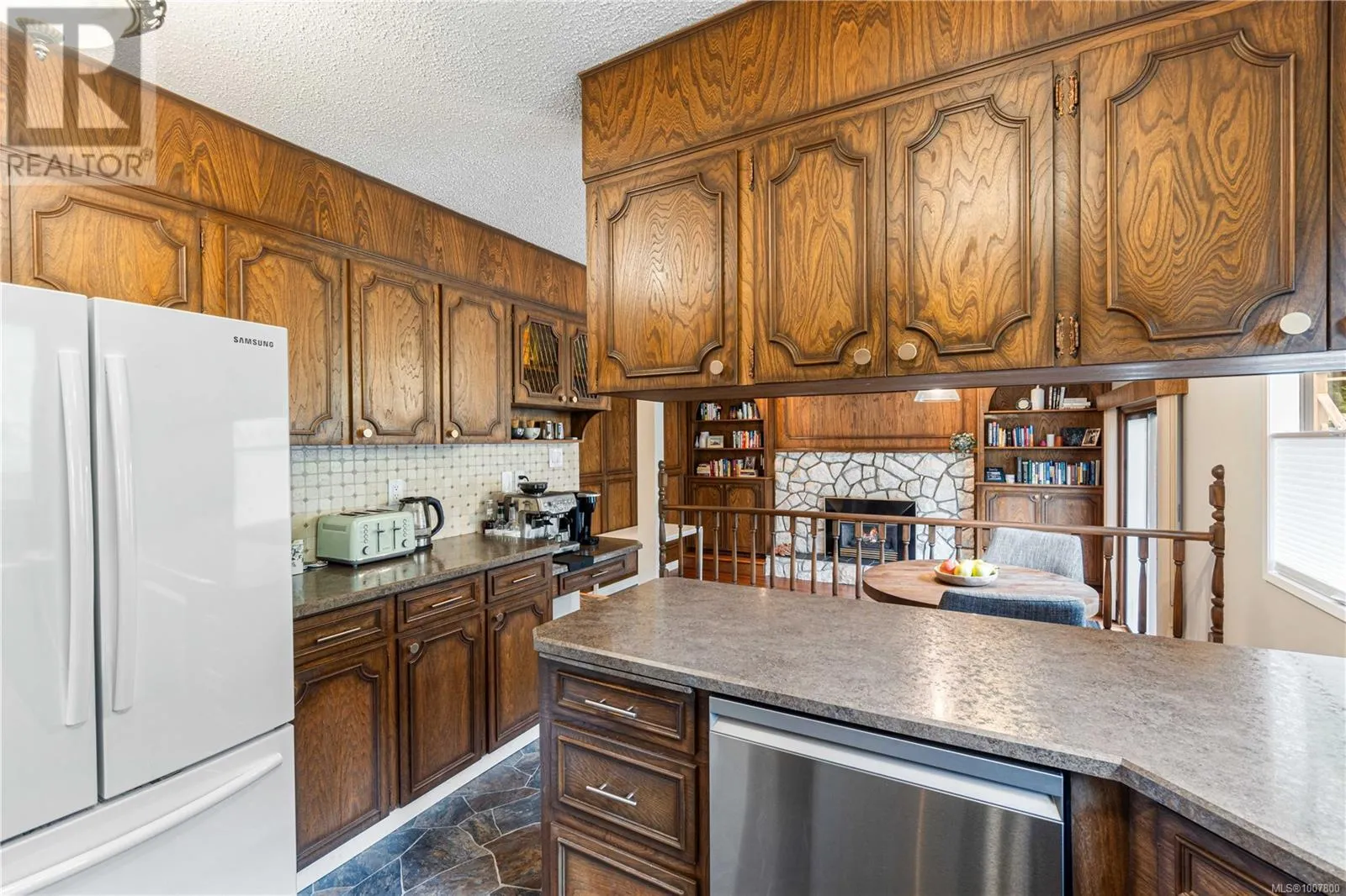 3270 Smugglers Hill Dr