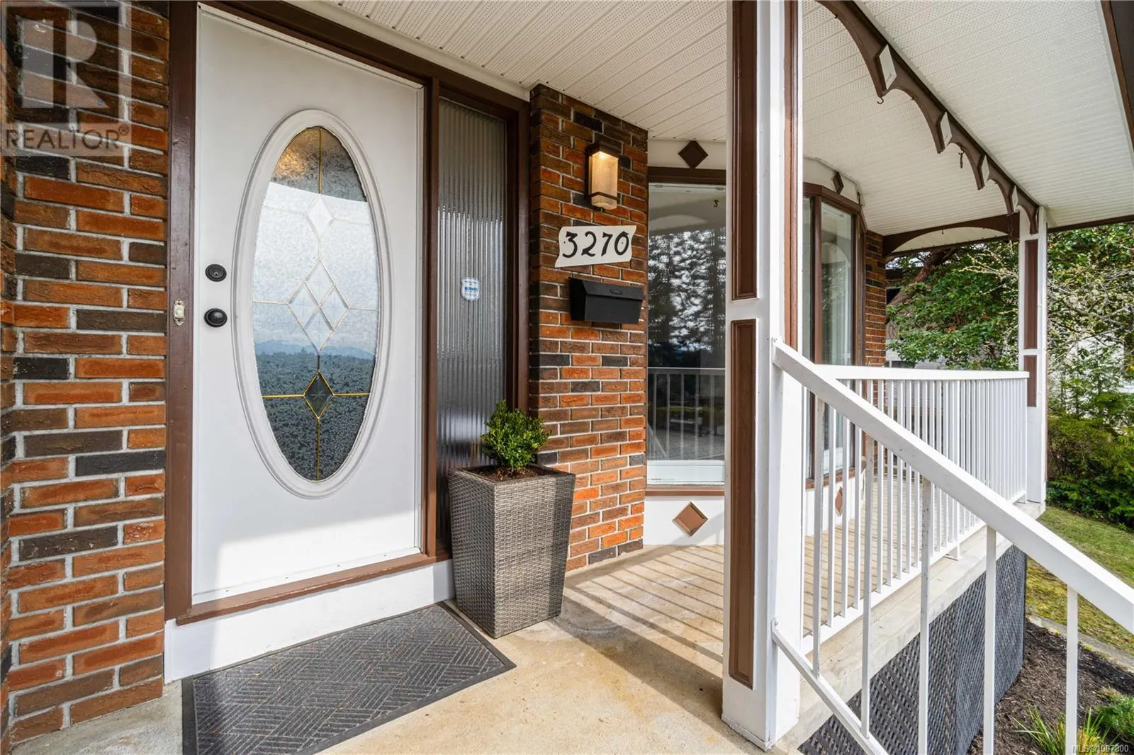 3270 Smugglers Hill Dr