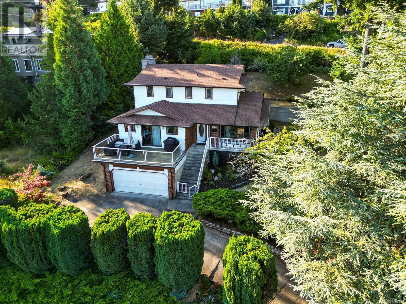 3270 Smugglers Hill Dr
