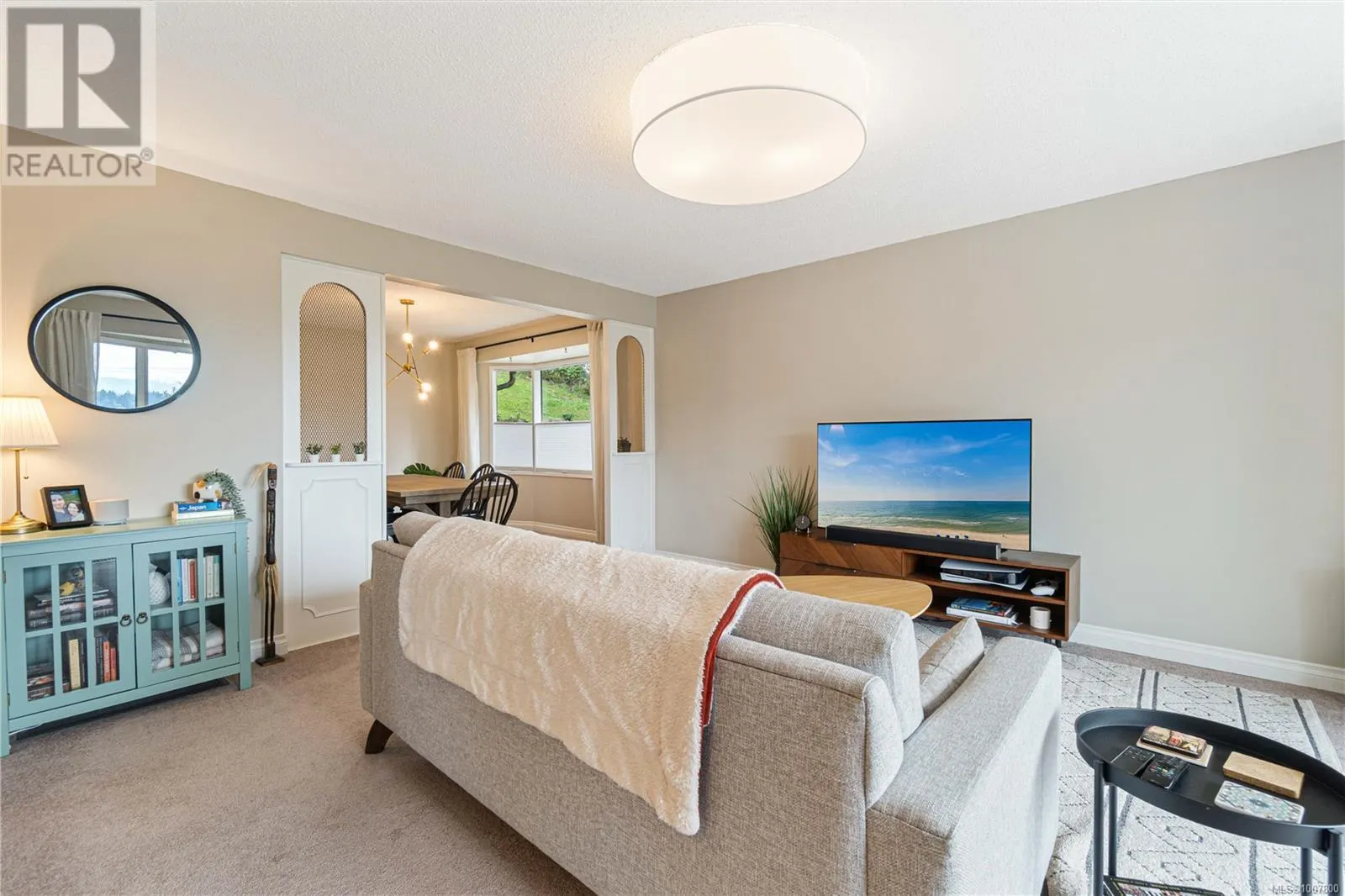 3270 Smugglers Hill Dr