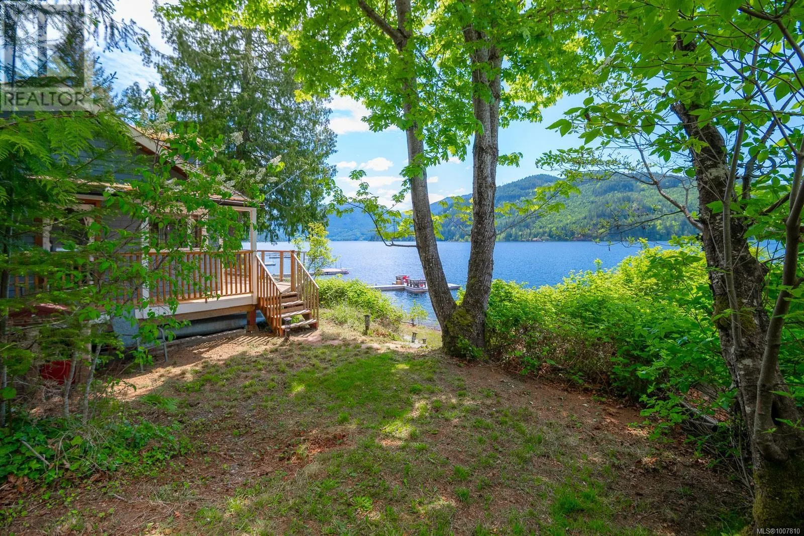 3840 Horne Lake Caves Rd