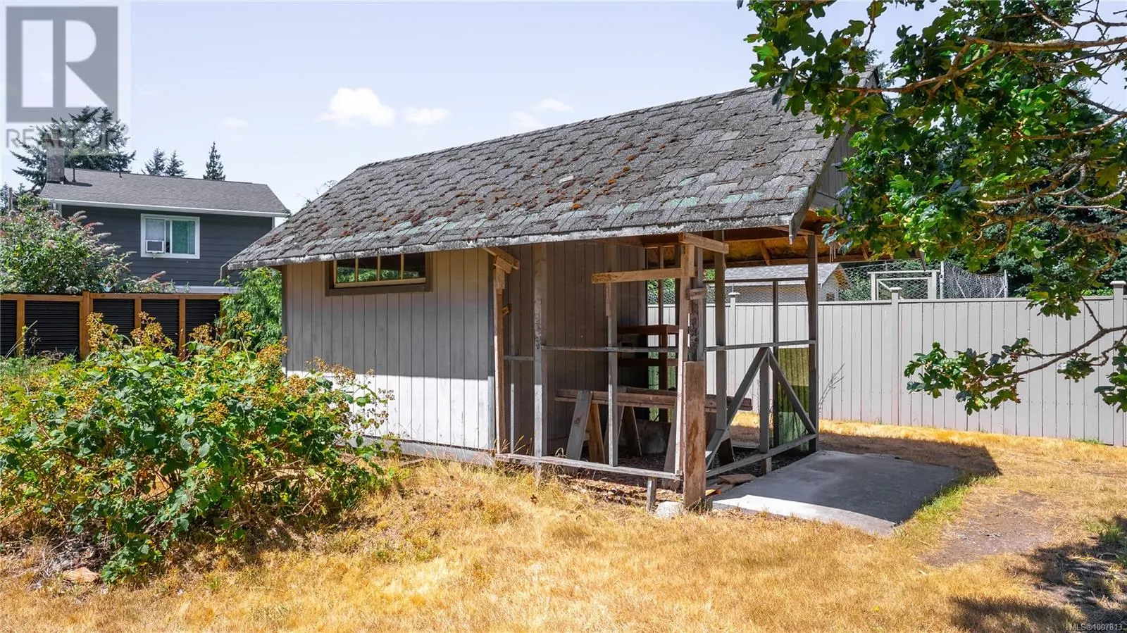 3250 Metchosin Rd
