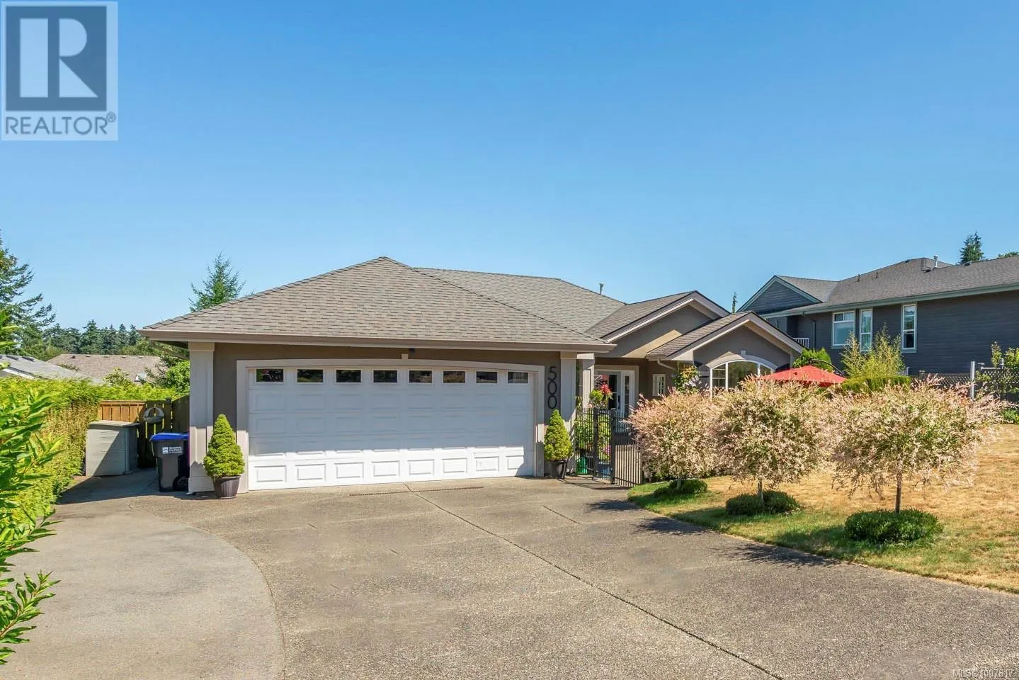 500 Muirfield Close