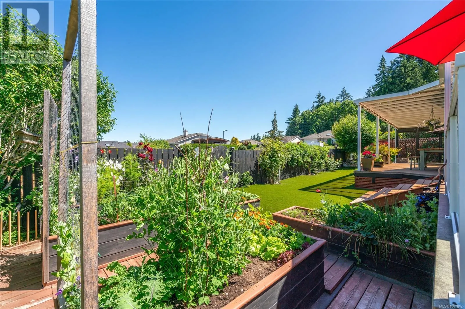 500 Muirfield Close