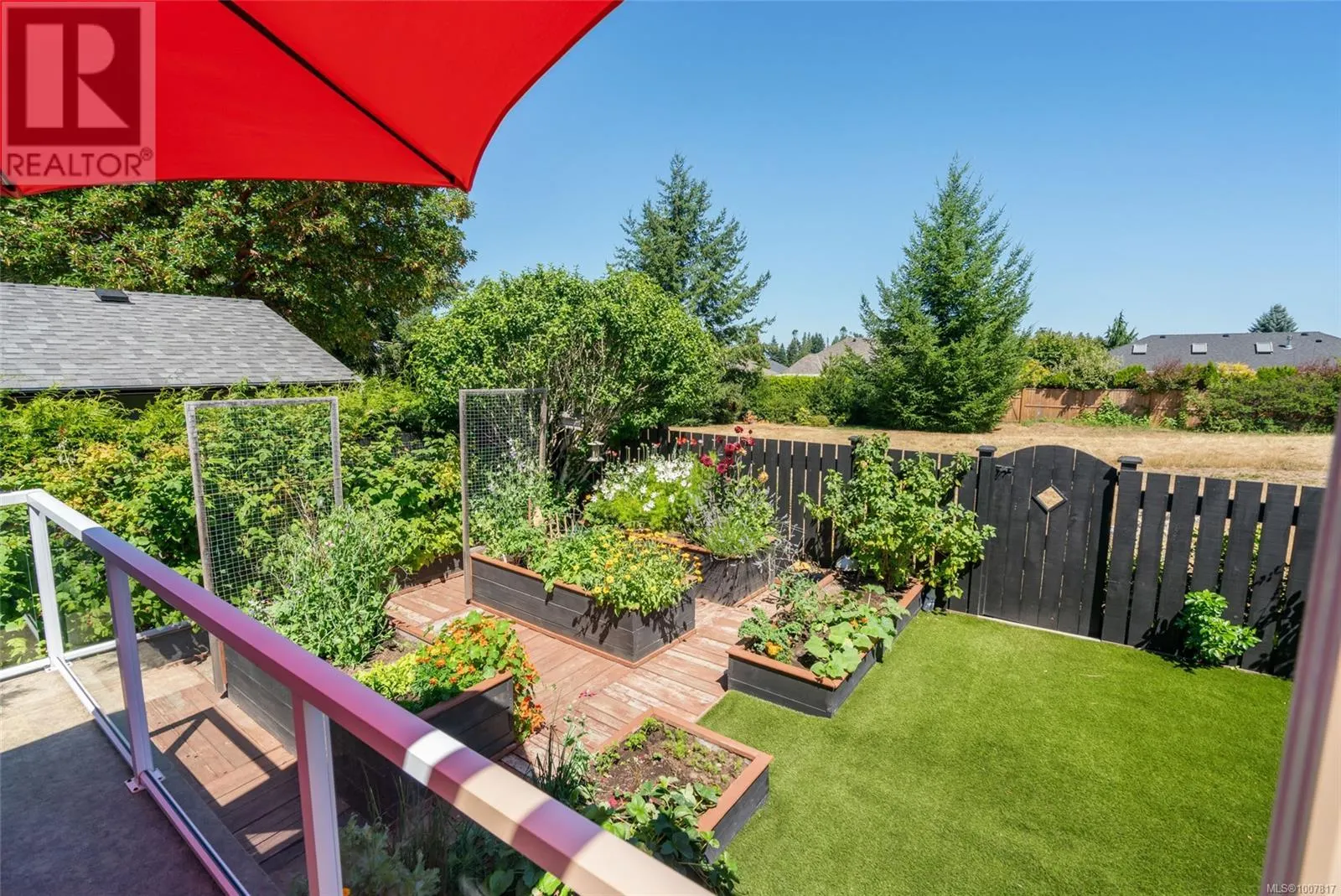 500 Muirfield Close