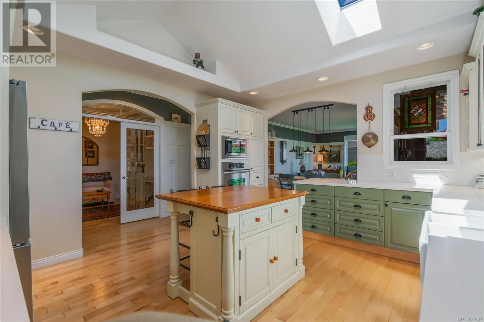 500 Muirfield Close