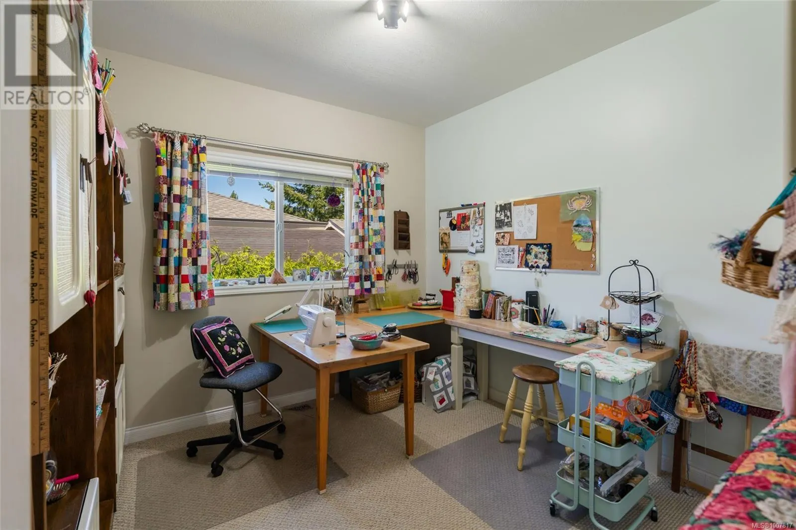 500 Muirfield Close