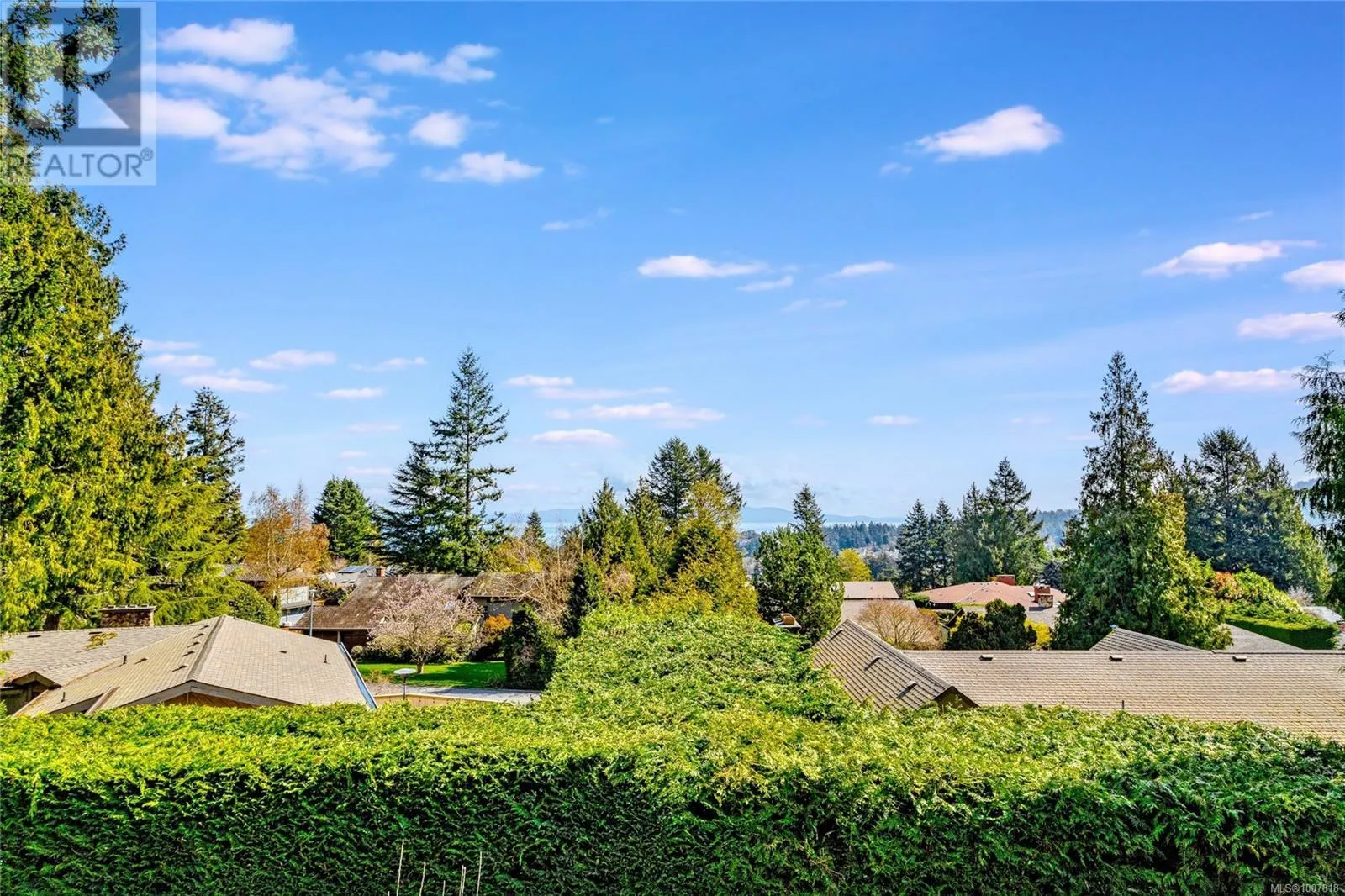 4689 Boulderwood Dr