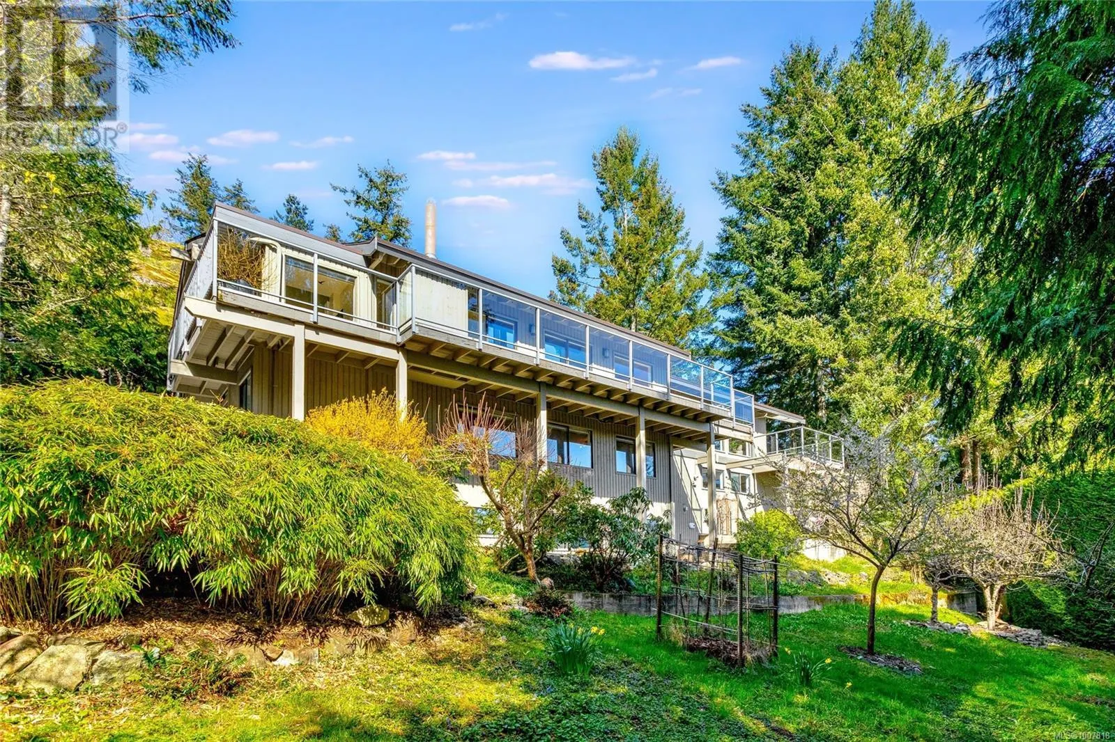 4689 Boulderwood Dr