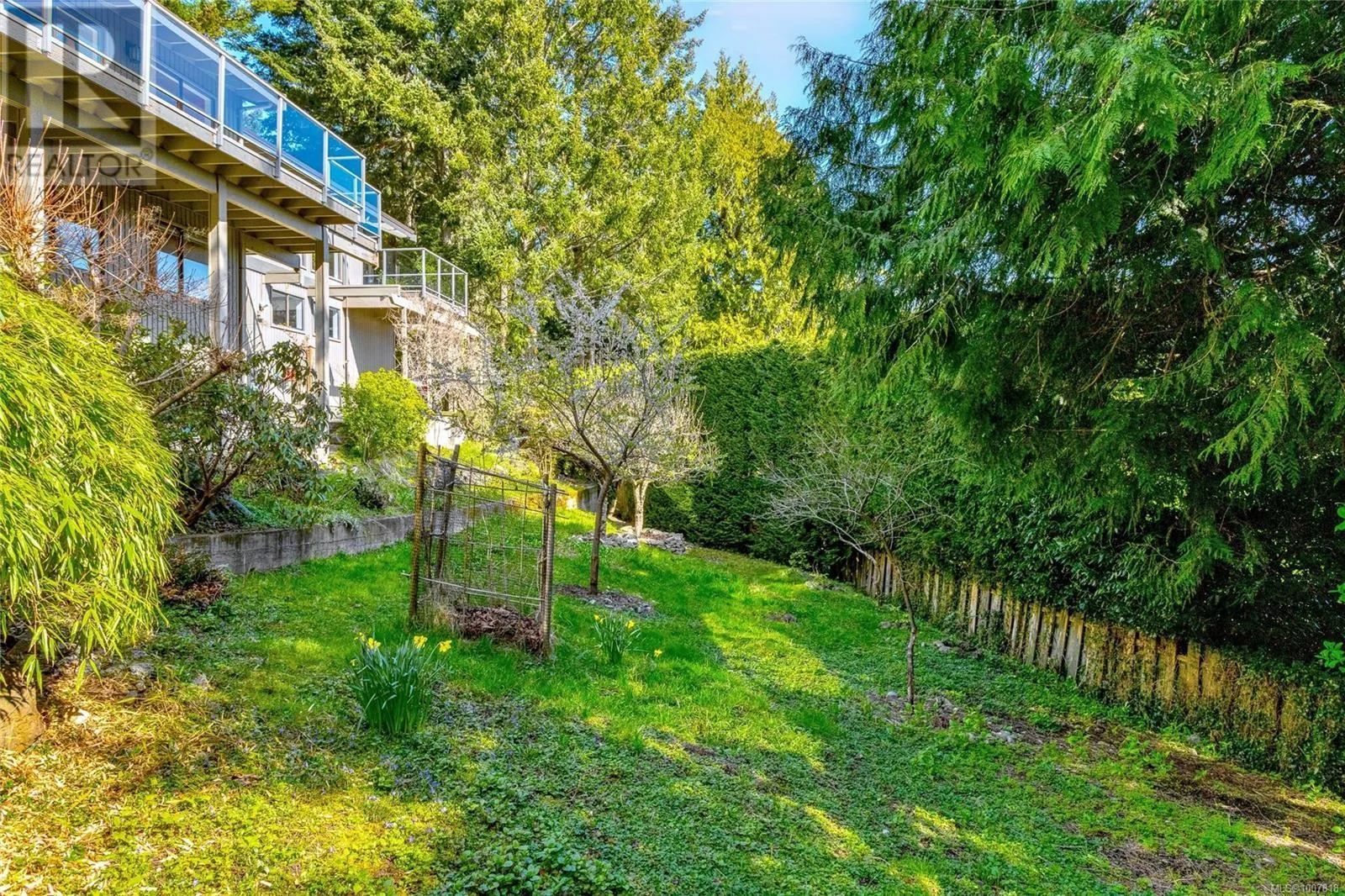 4689 Boulderwood Dr