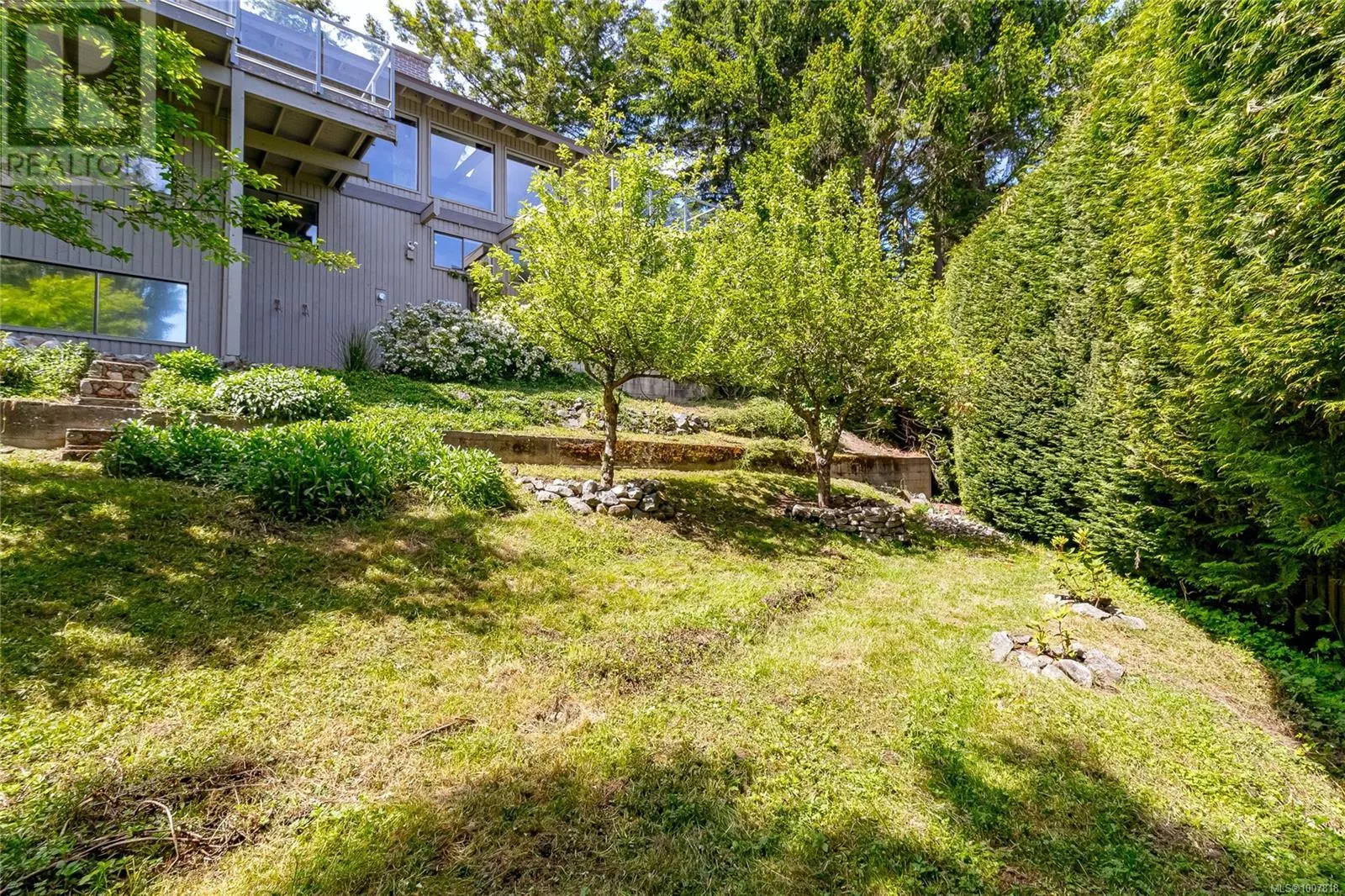 4689 Boulderwood Dr