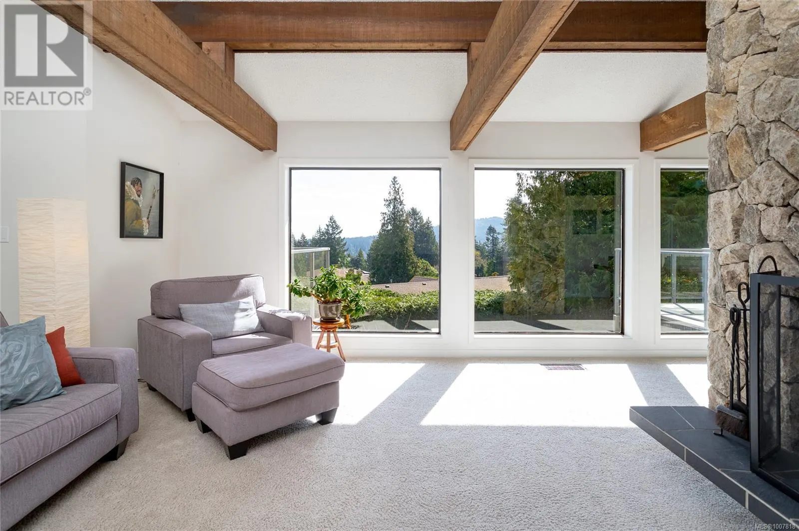 4689 Boulderwood Dr