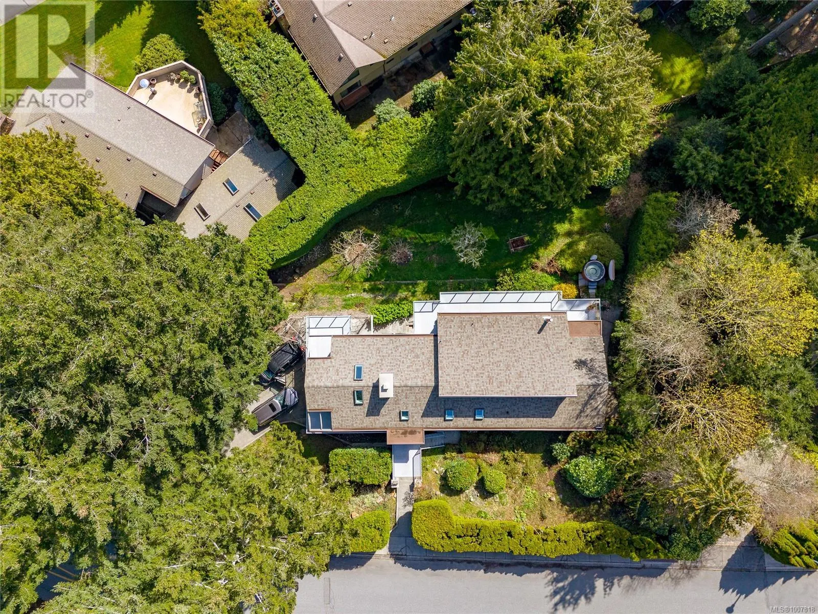 4689 Boulderwood Dr