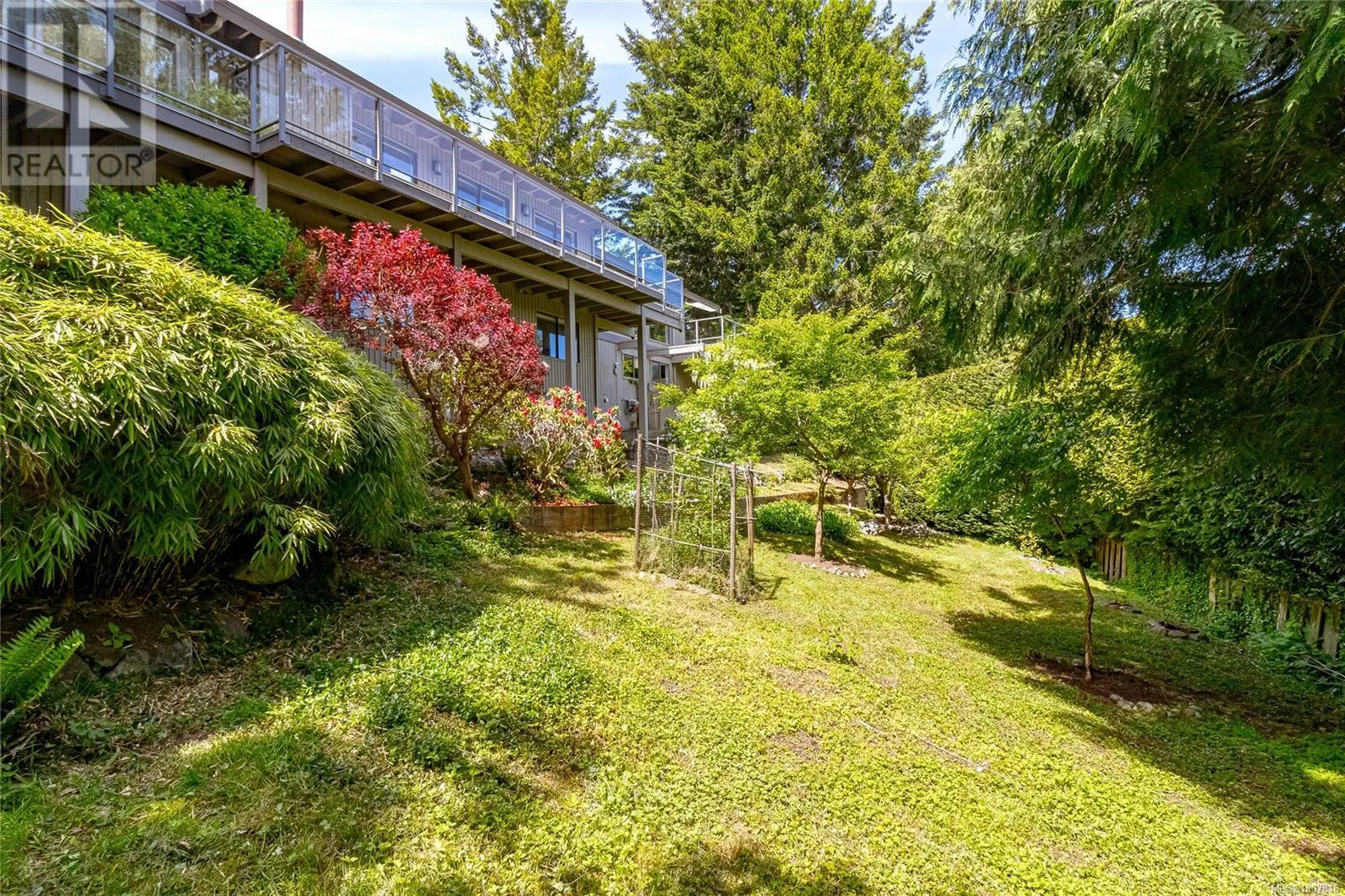 4689 Boulderwood Dr