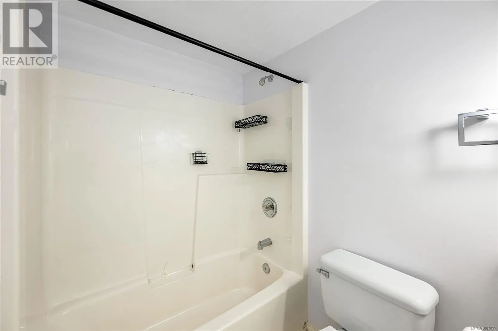 2012 Swans Nest Pl
