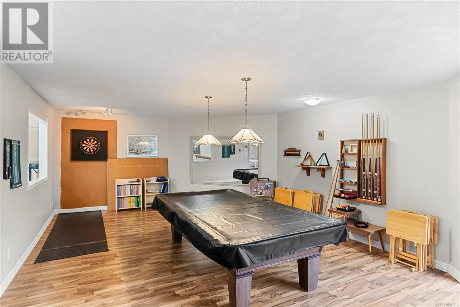 48 901 Kentwood Lane