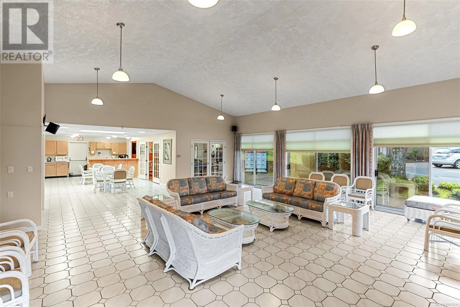 48 901 Kentwood Lane