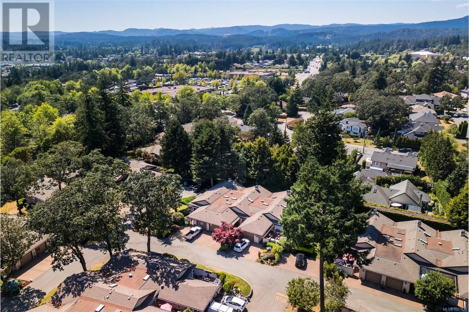 48 901 Kentwood Lane