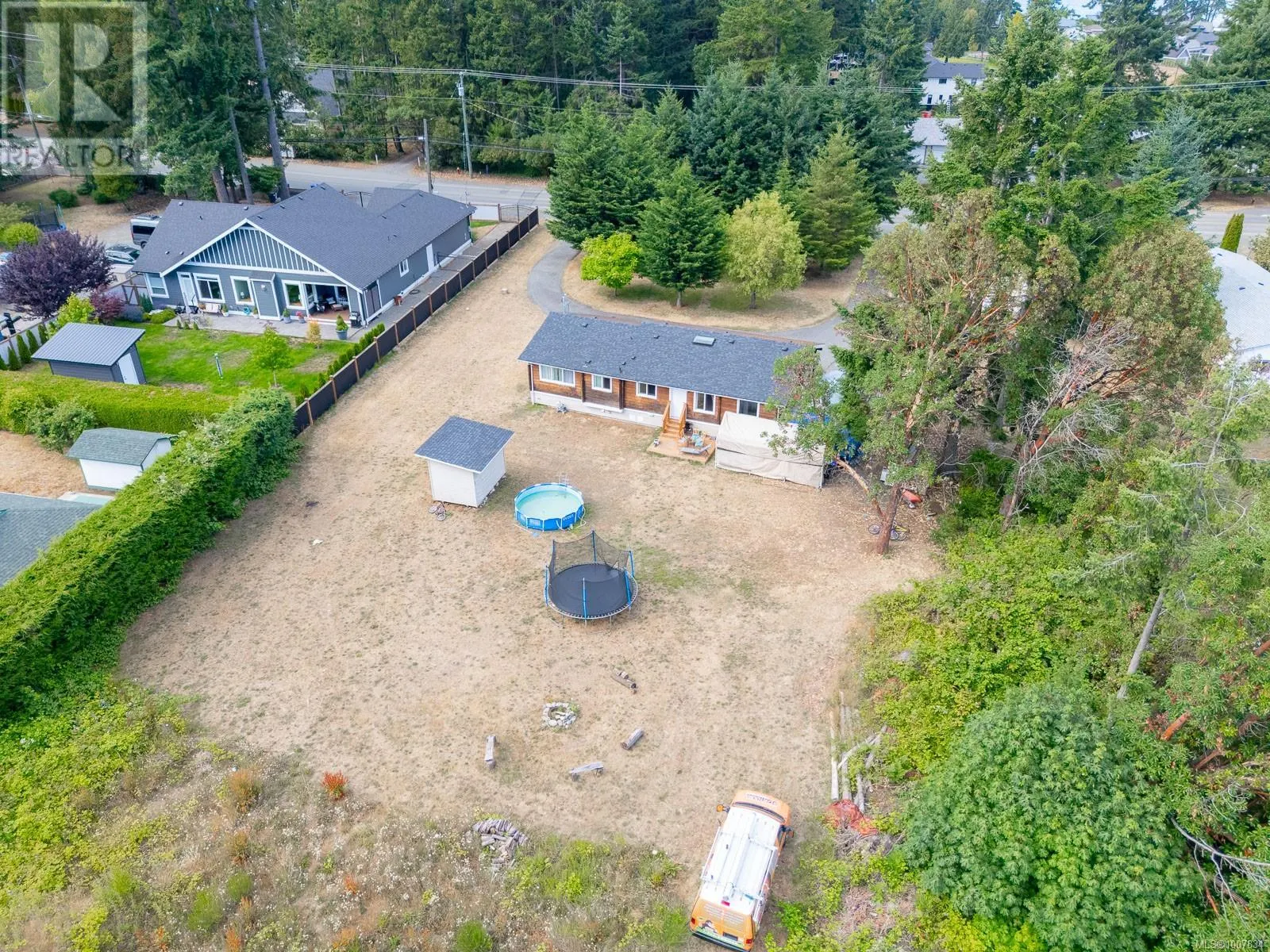 7425 Lantzville Rd