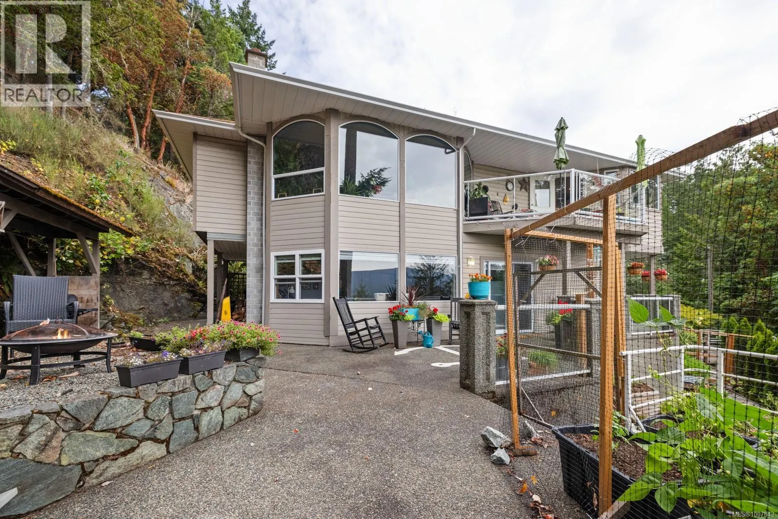 567 Maple Mountain Rd