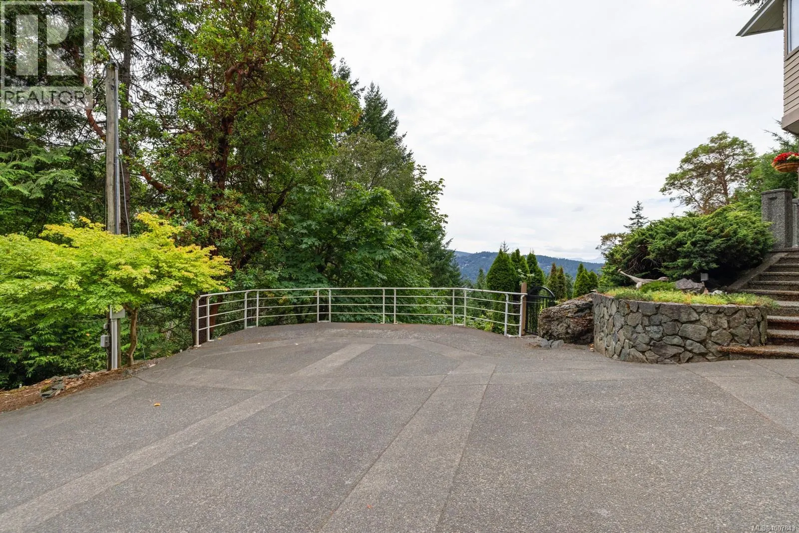567 Maple Mountain Rd