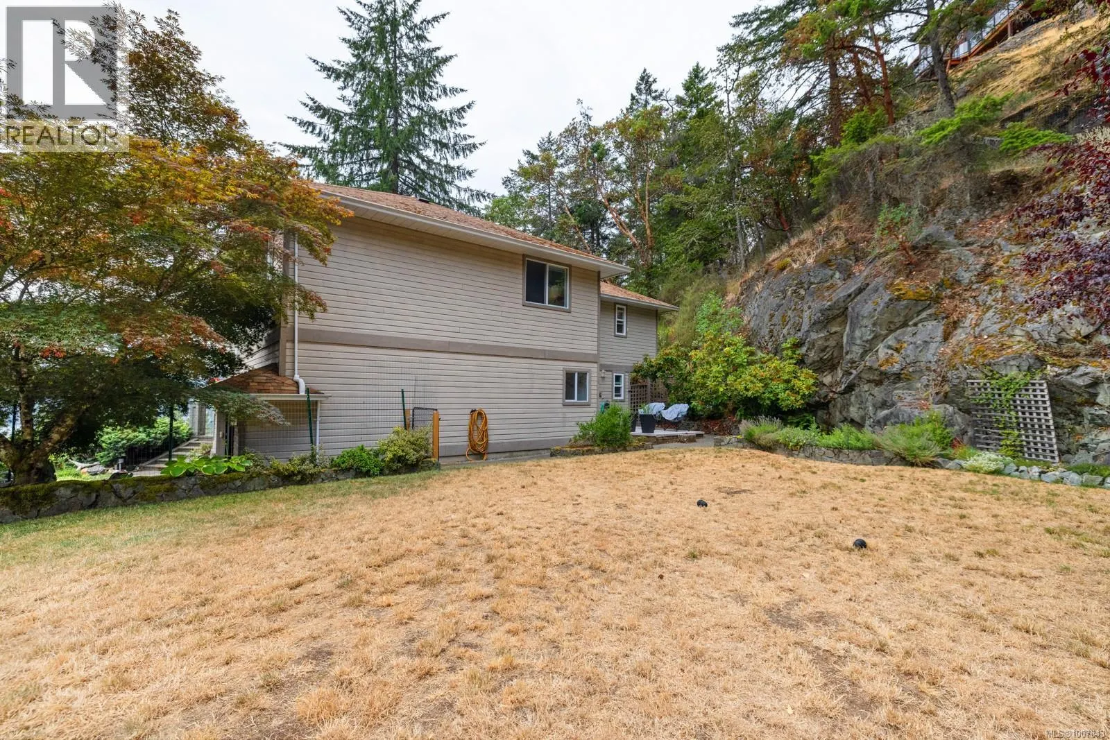 567 Maple Mountain Rd