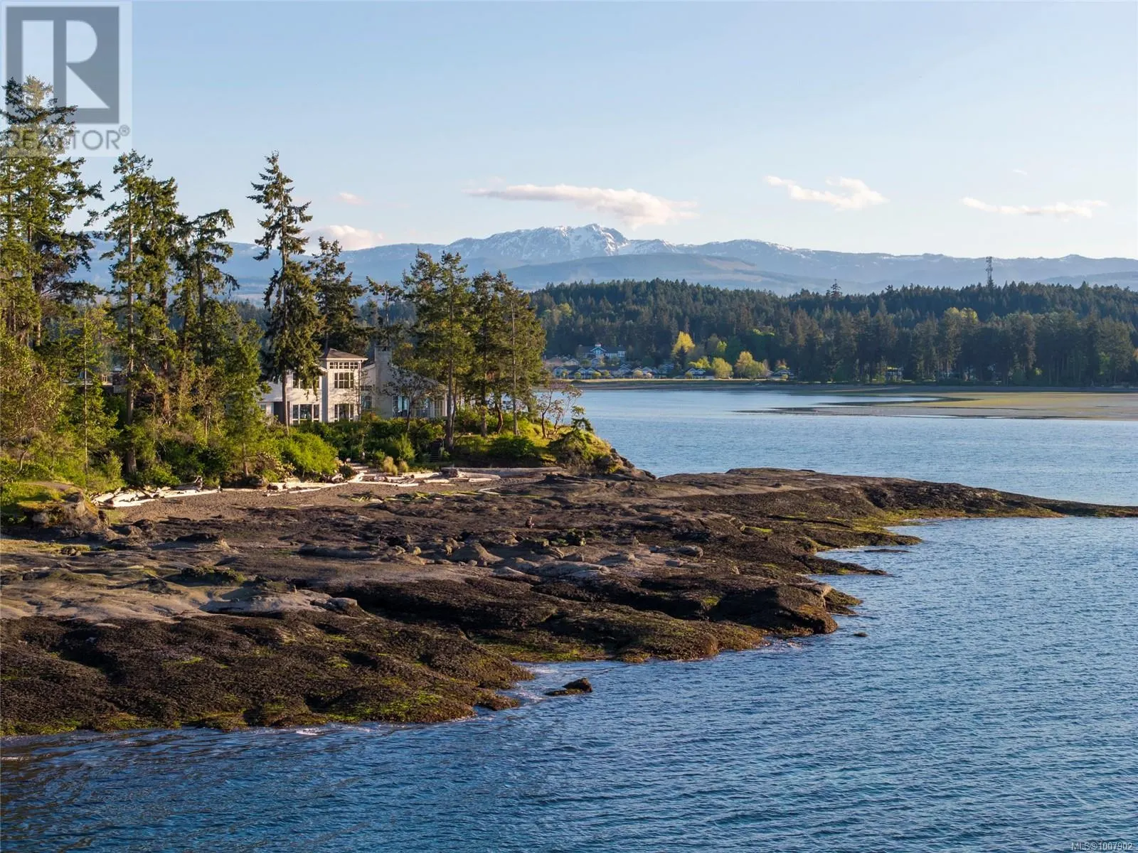 1341 Madrona Dr