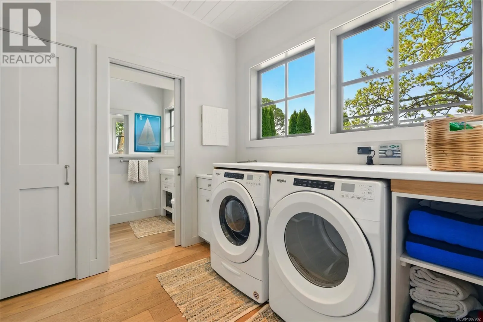 1341 Madrona Dr