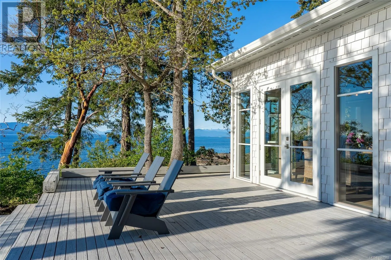 1341 Madrona Dr
