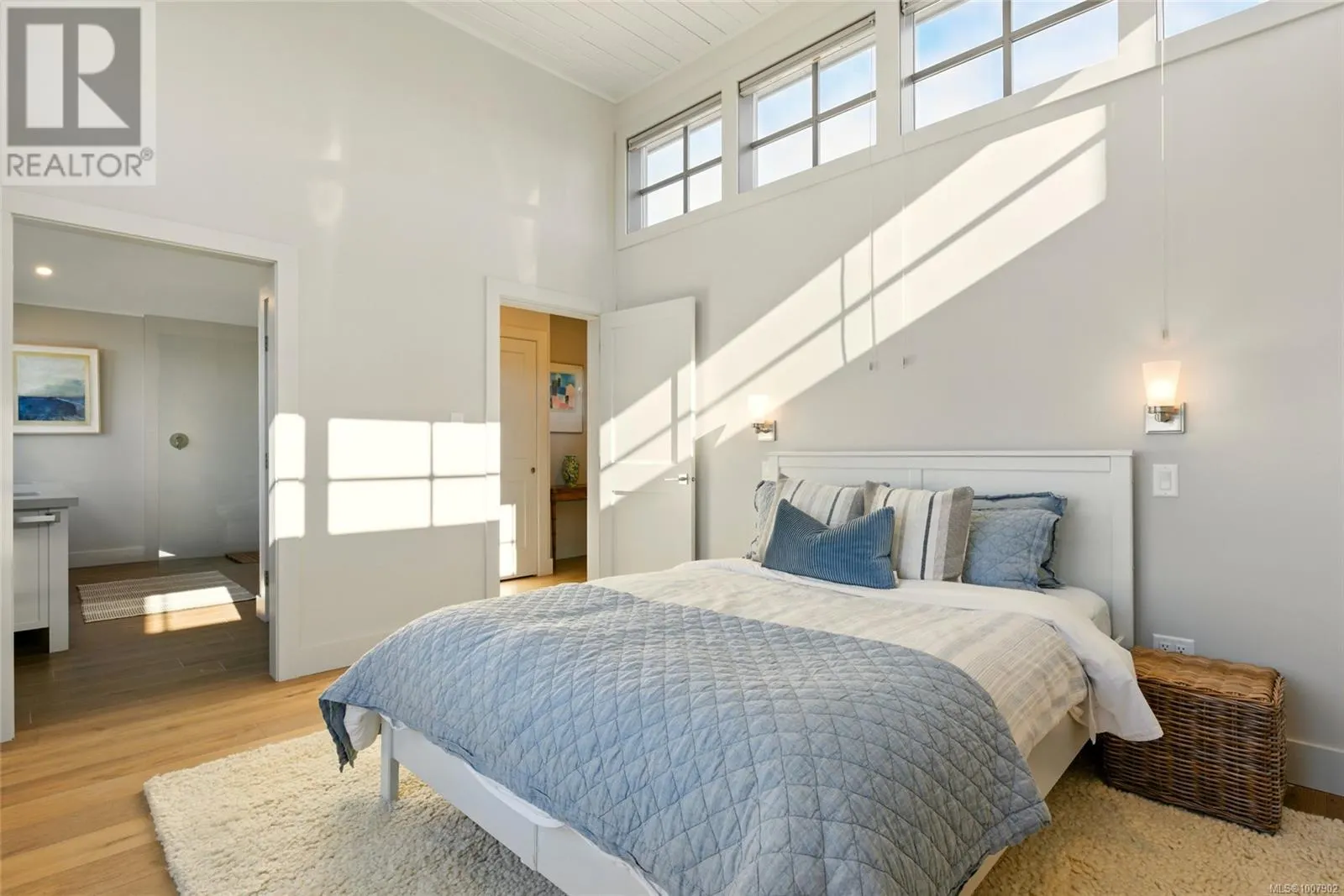 1341 Madrona Dr