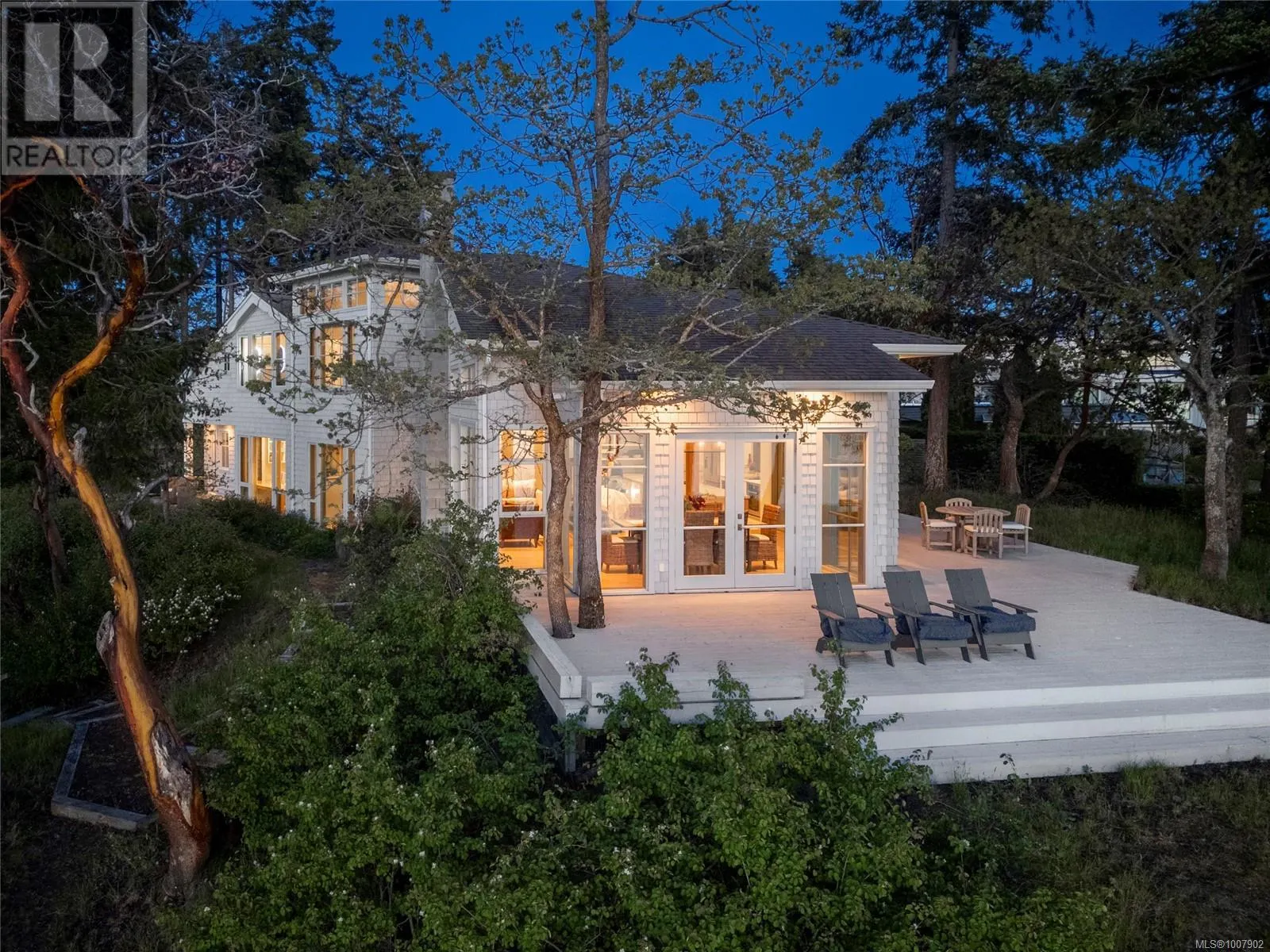 1341 Madrona Dr