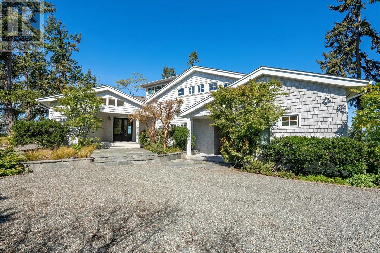 1341 Madrona Dr