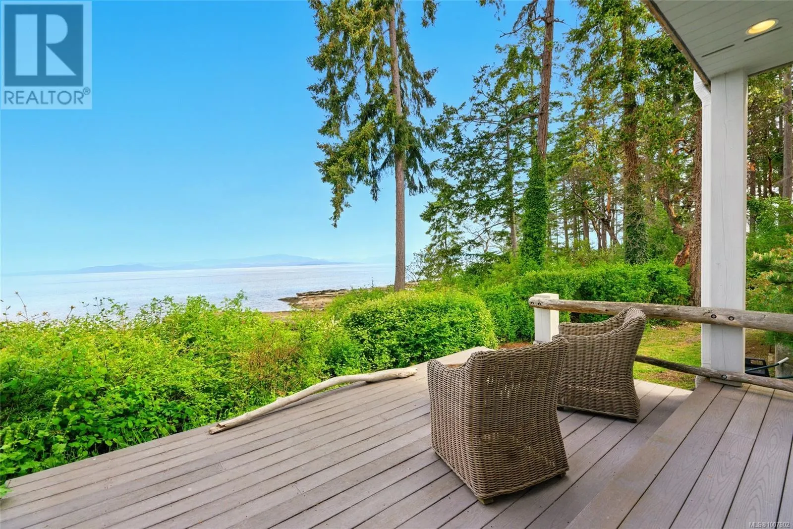 1341 Madrona Dr