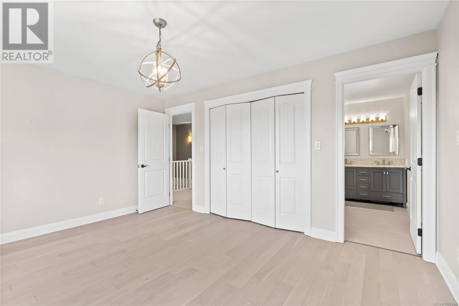 2105 Longspur Dr