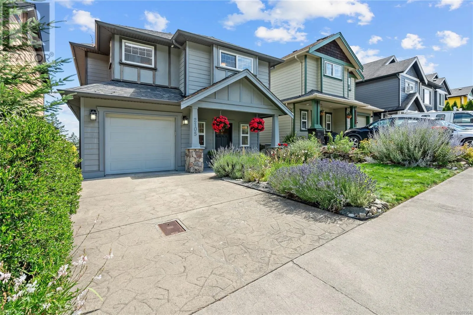 2105 Longspur Dr