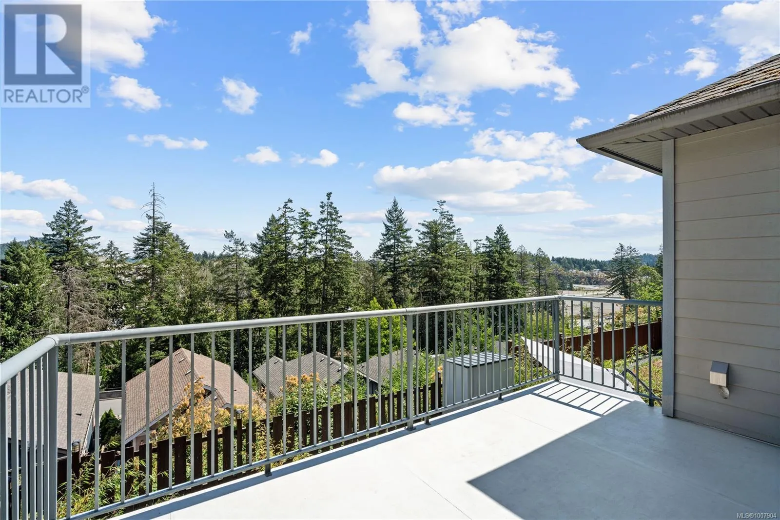 2105 Longspur Dr