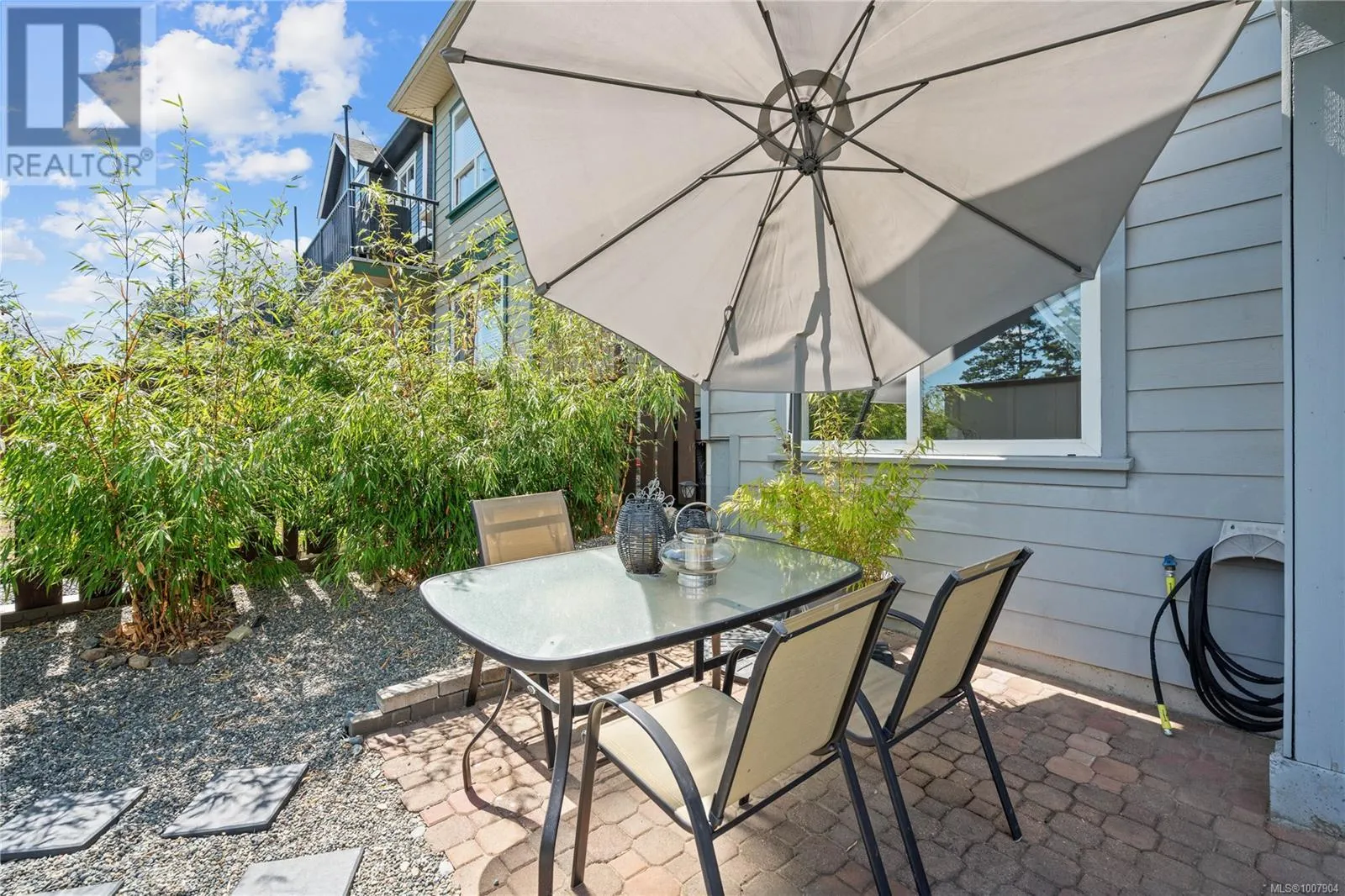 2105 Longspur Dr