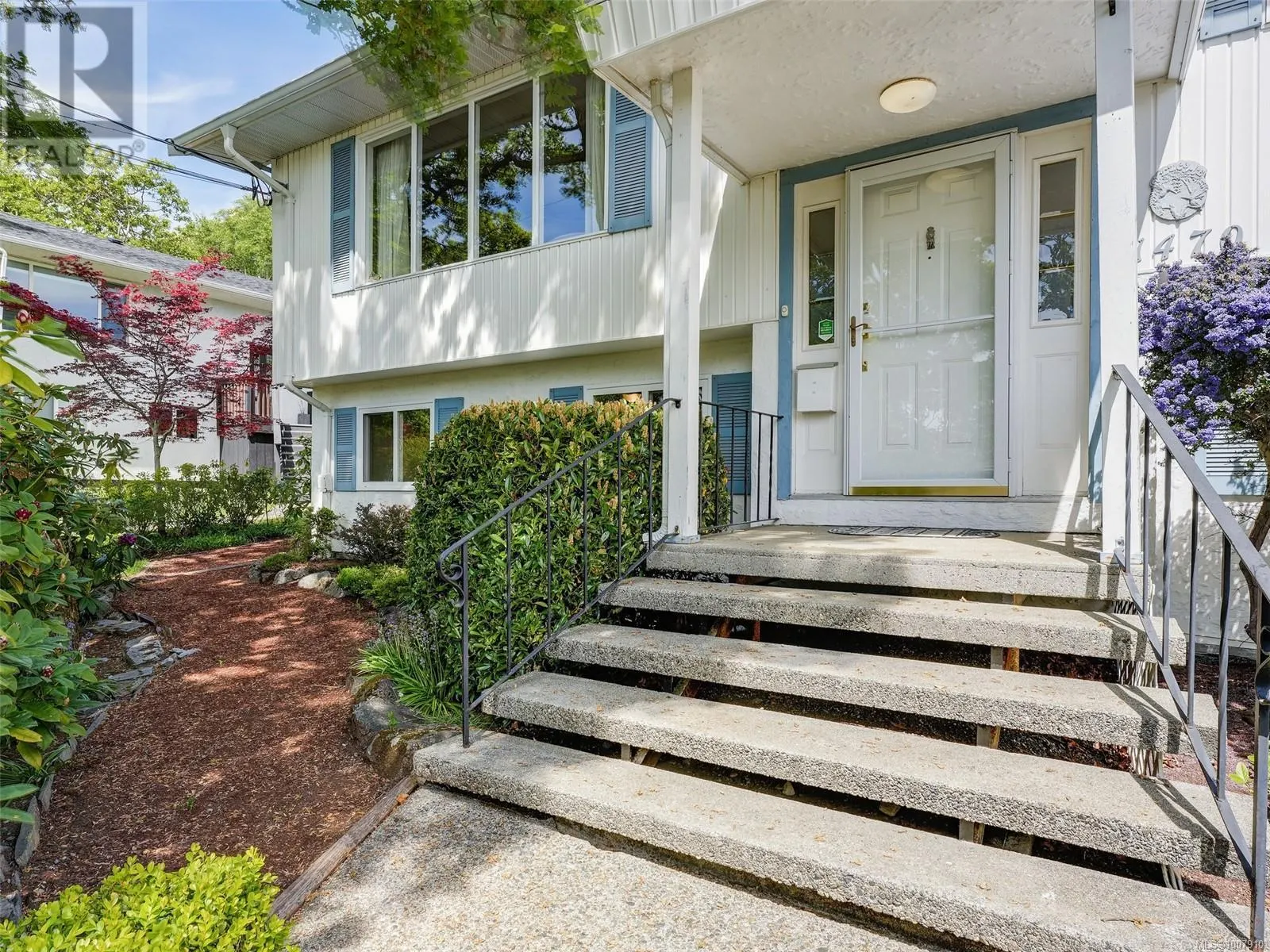 1470 Banff Pl