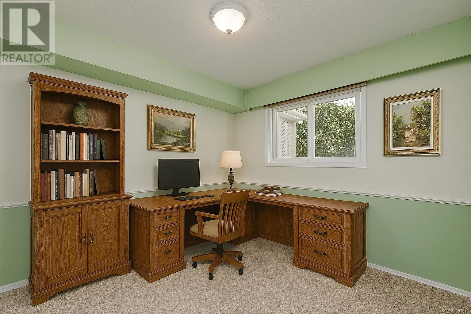 1470 Banff Pl