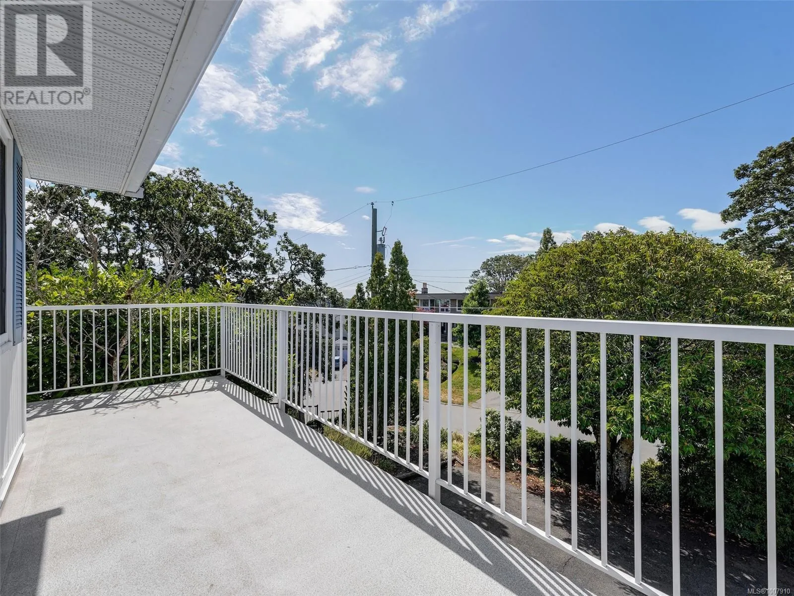 1470 Banff Pl