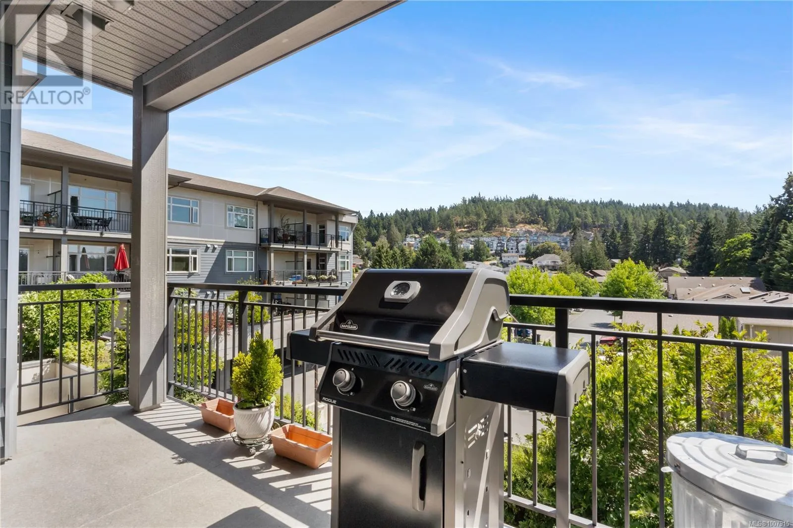 313 2655 Sooke Rd