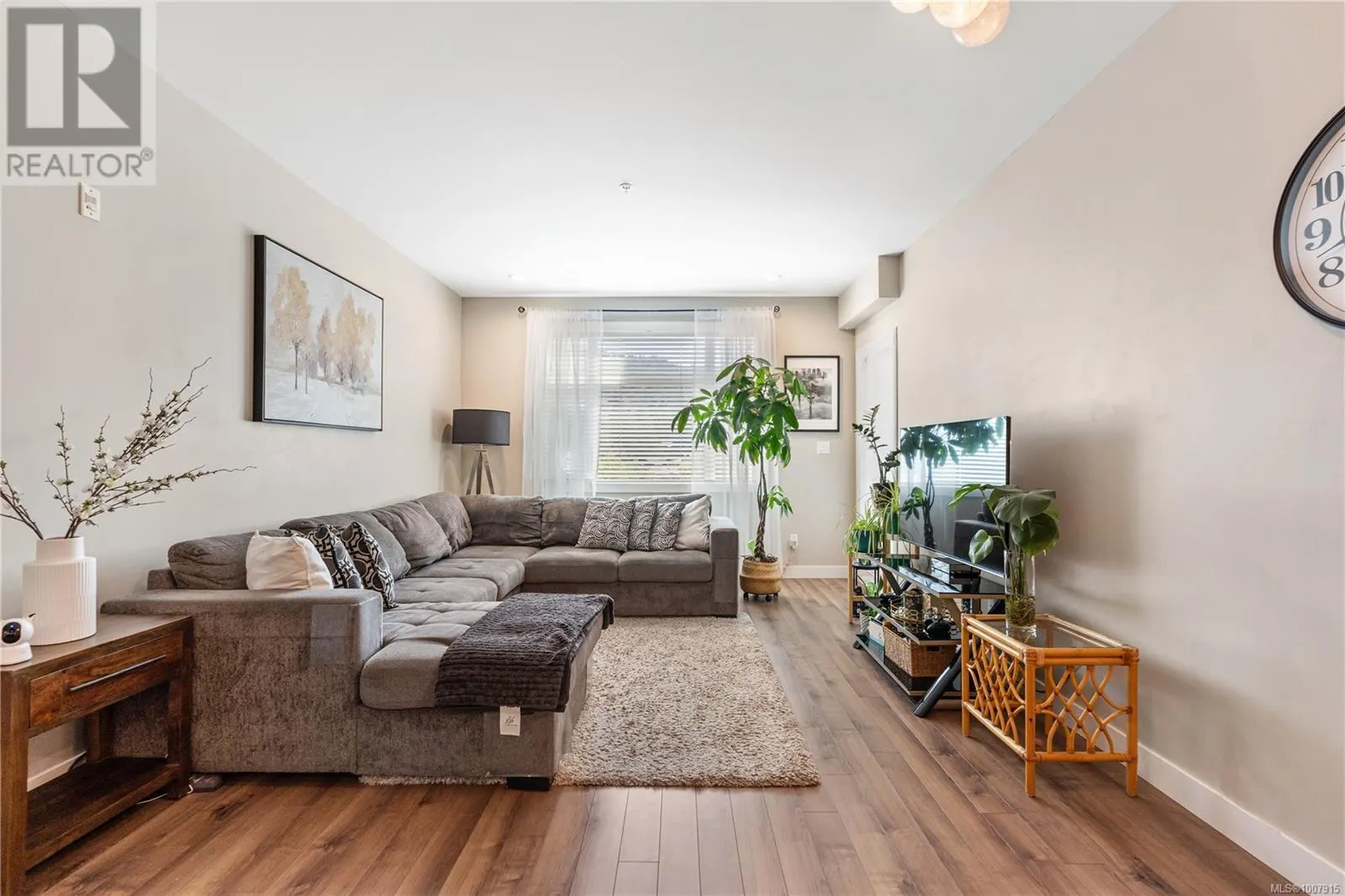 313 2655 Sooke Rd
