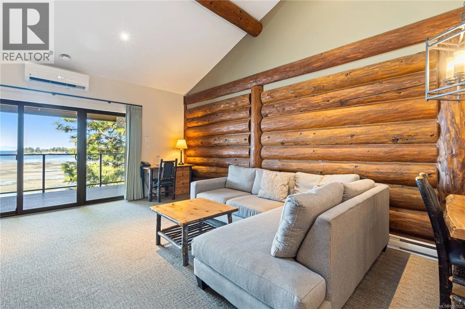 319 1155 Resort Dr
