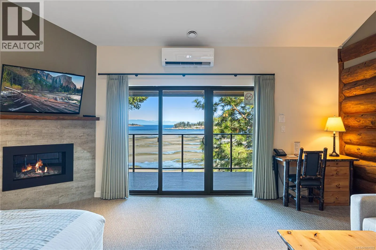 319 1155 Resort Dr