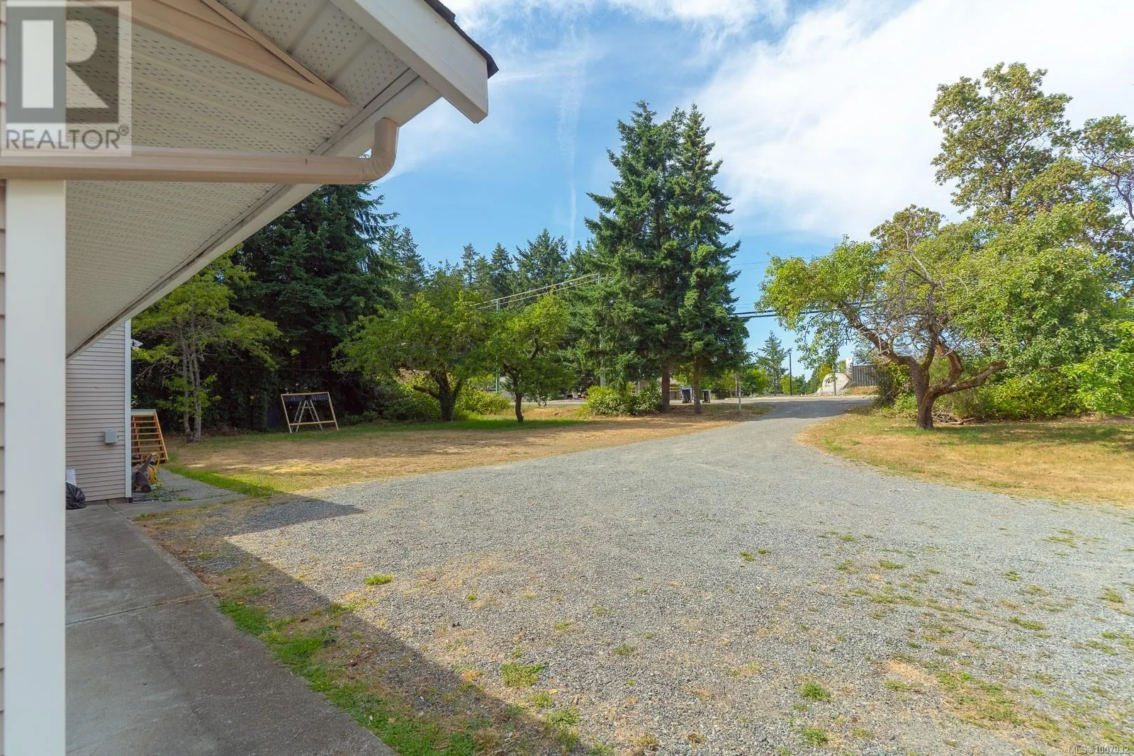 7405/7425 Lantzville Rd