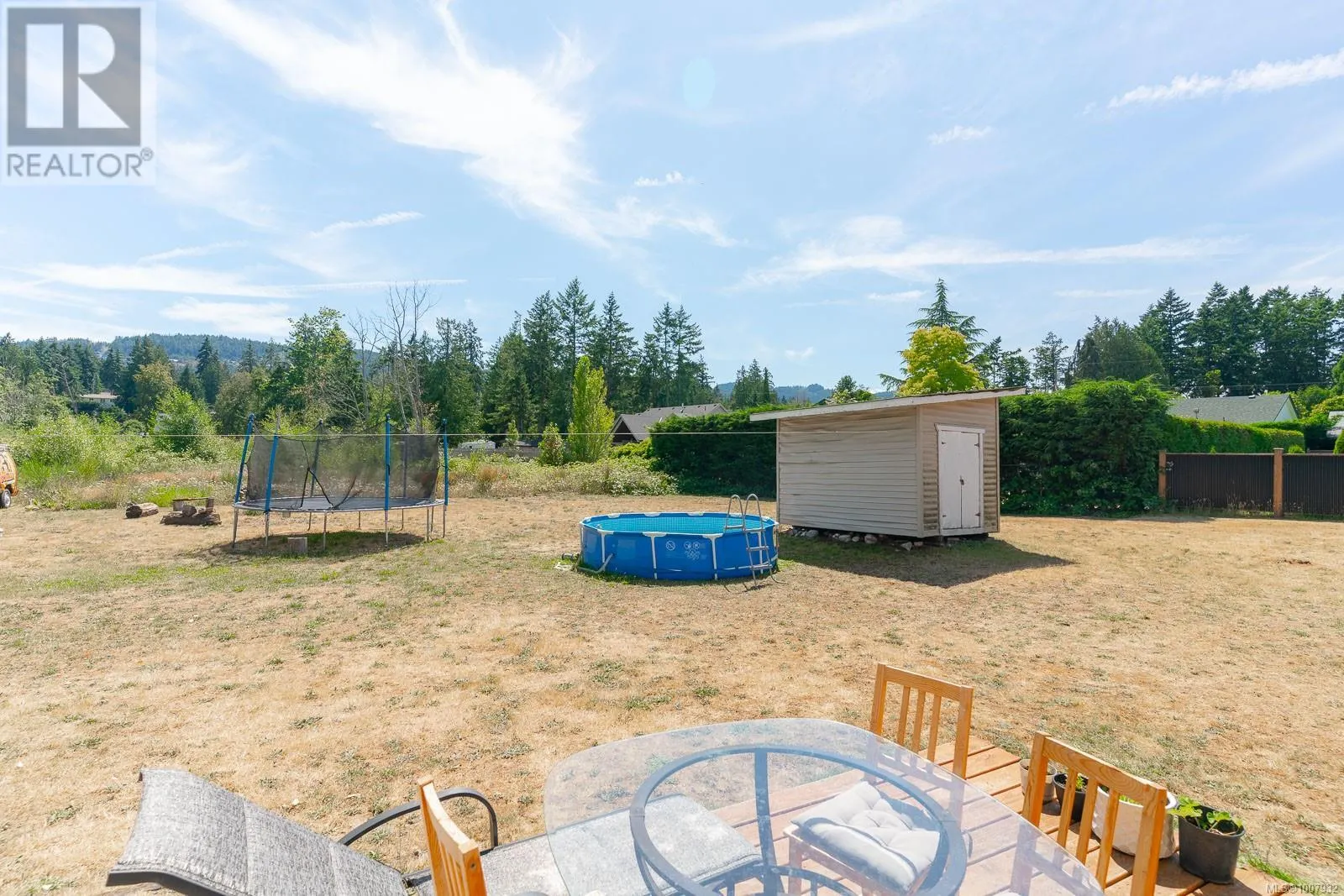 7405/7425 Lantzville Rd