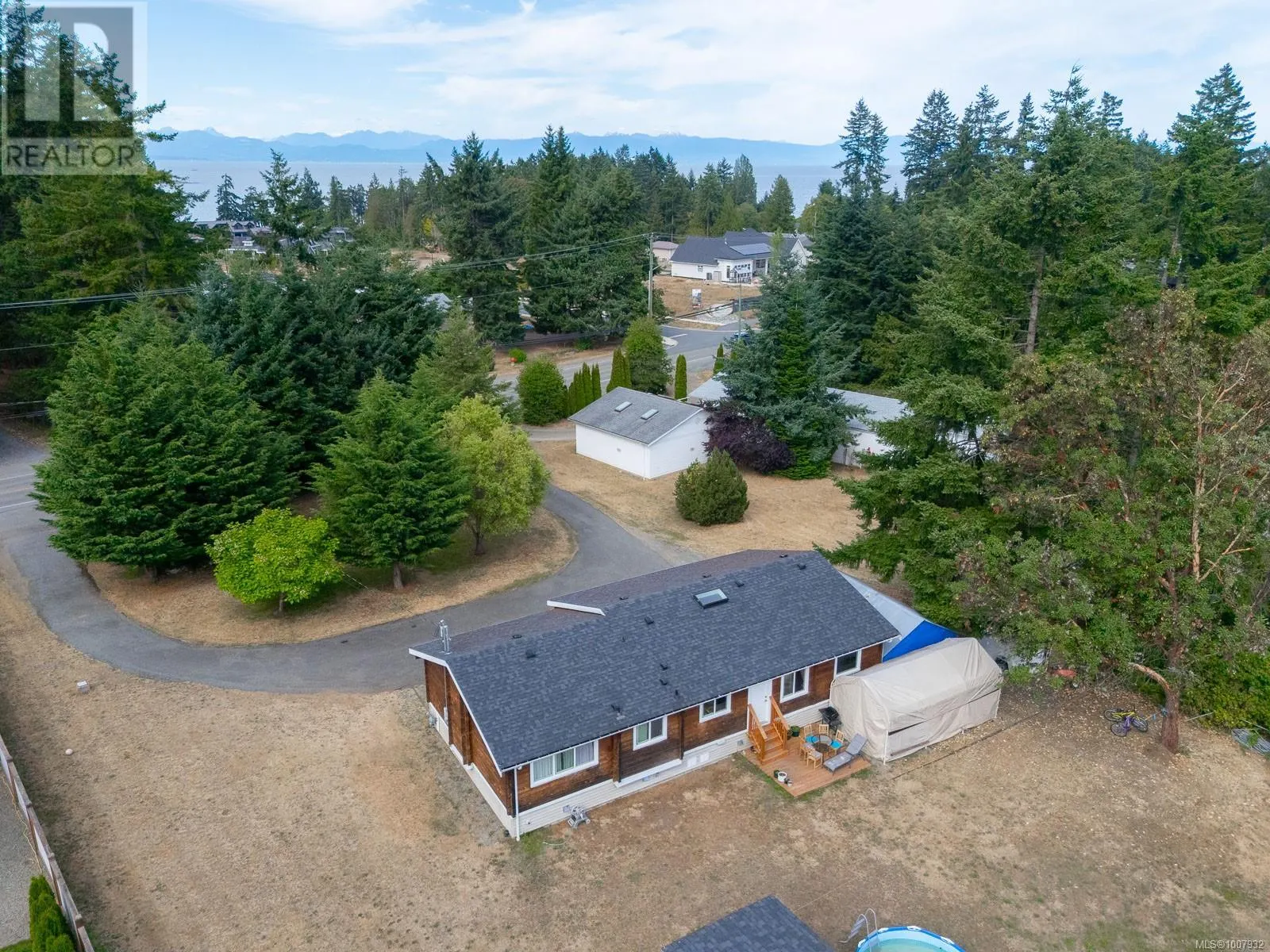 7405/7425 Lantzville Rd