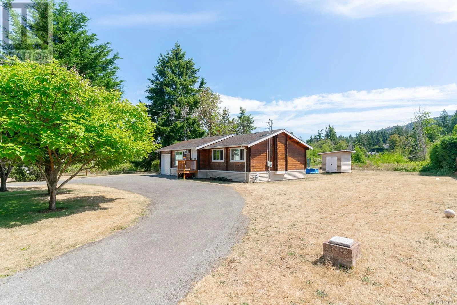 7405/7425 Lantzville Rd