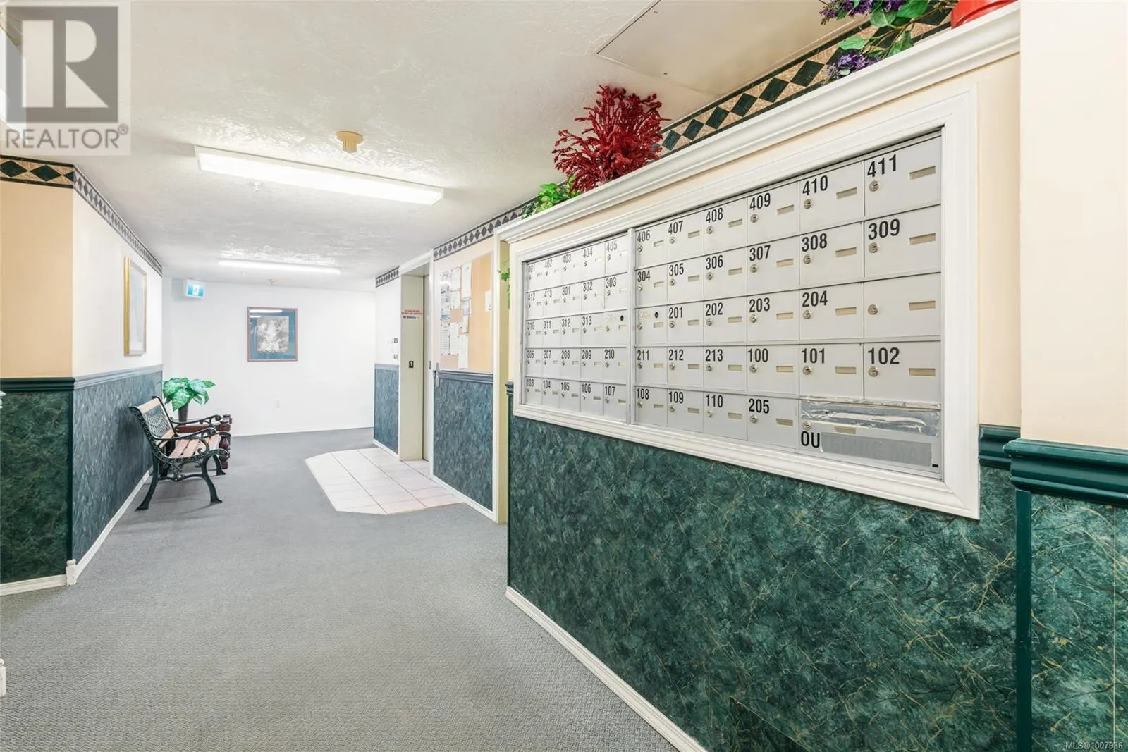 212 3855 11th Ave